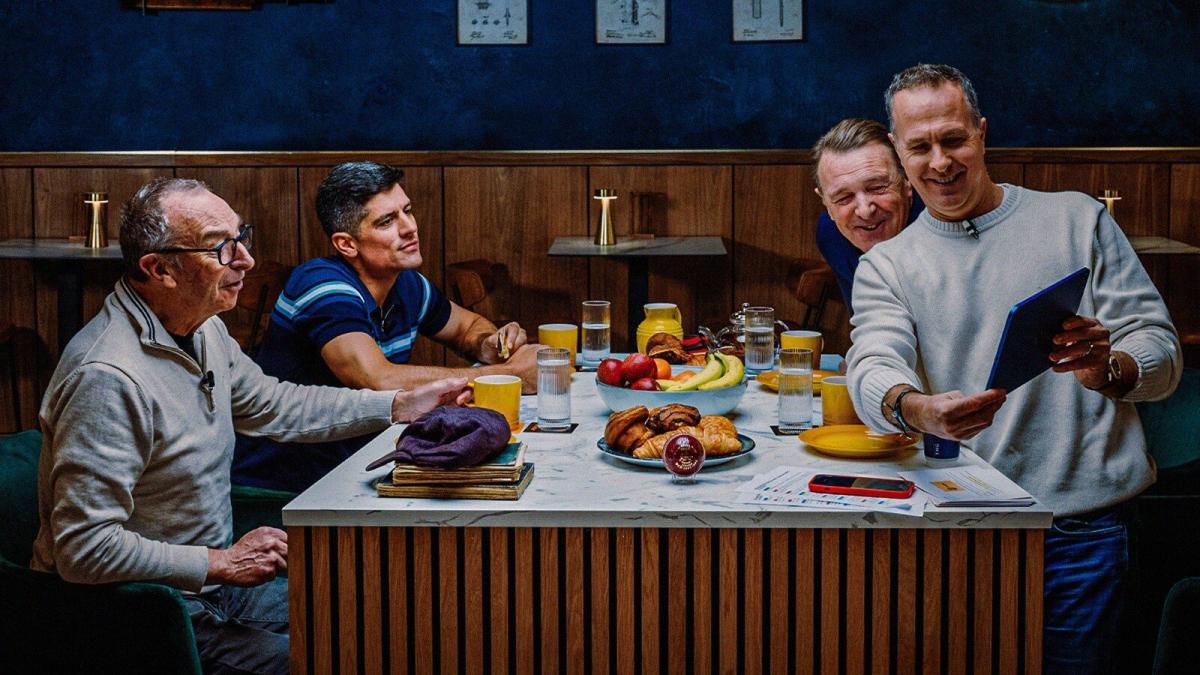 Michael Vaughan, David ‘Bumble’ Lloyd, Phil ‘Tuffers’ Tufnell and Sir Alastair Cook 